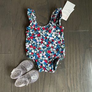 Nwt Old navy 3mo floral ruffle swimsuit